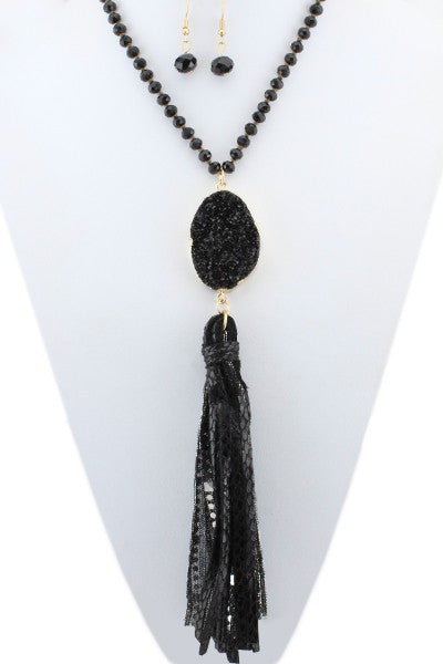 Crystal Necklace Set - Salt and Grace Boutique