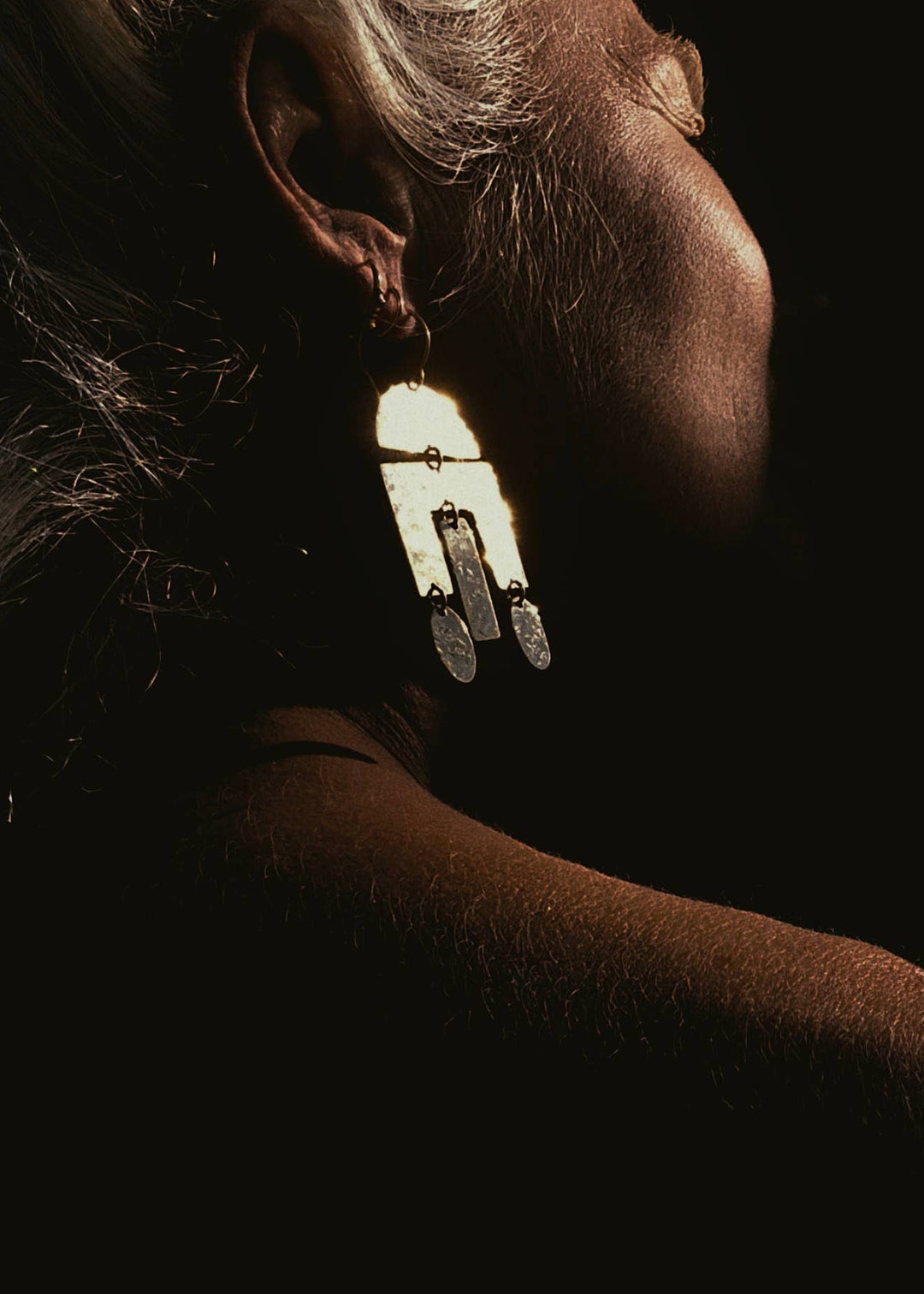 Hammered geometric bass chandelier earrings Bisjoux