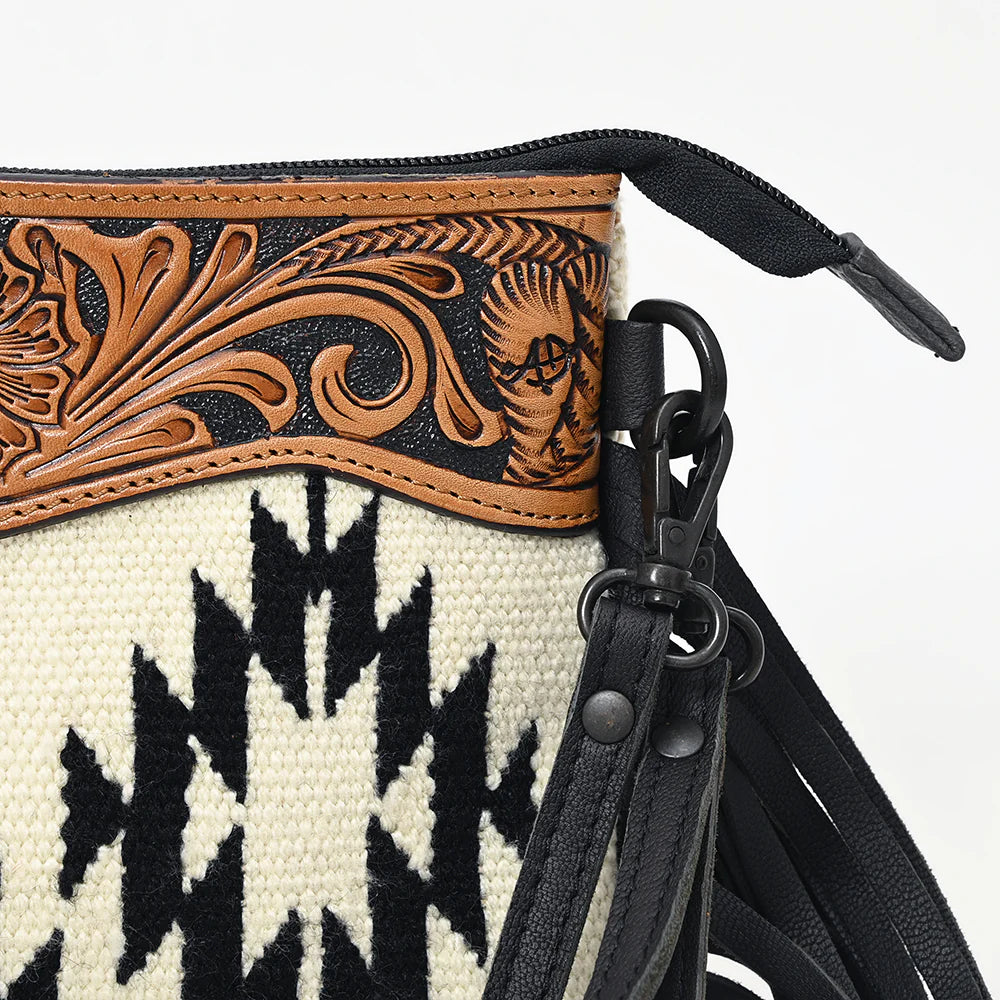 Saddle Chic Crossbody/Wristlet Combo - Salt and Grace Boutique