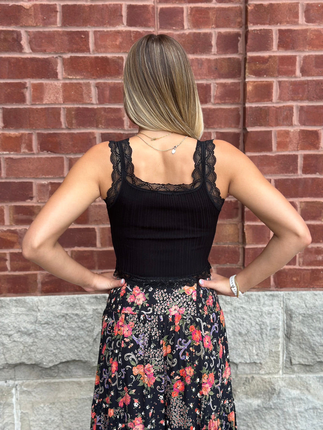 Scalloped Lace Trim Corset Knit Tank Top