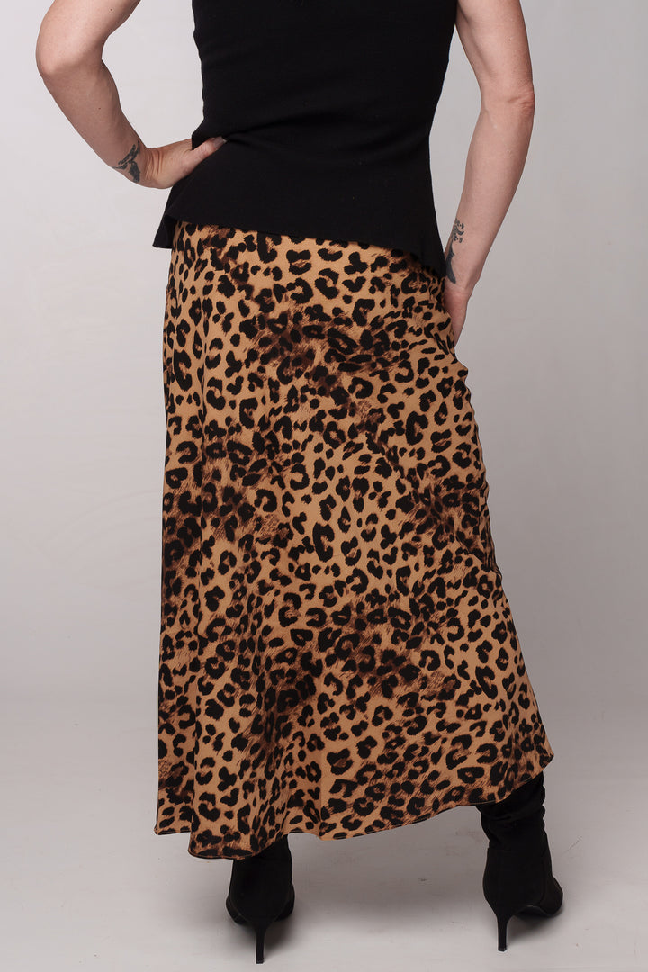 Can’t Be Tamed Leopard Maxi Skirt