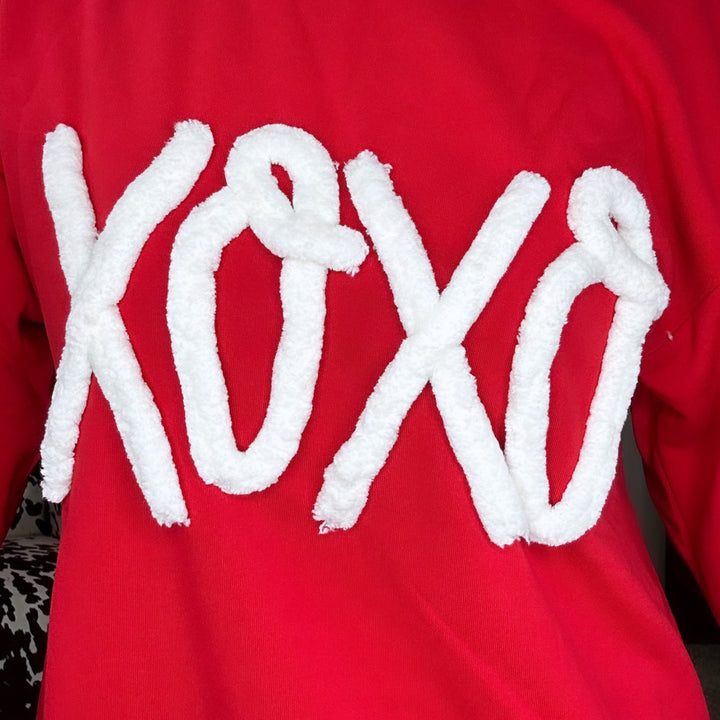 Xoxo Sweatshirt - Salt and Grace Boutique