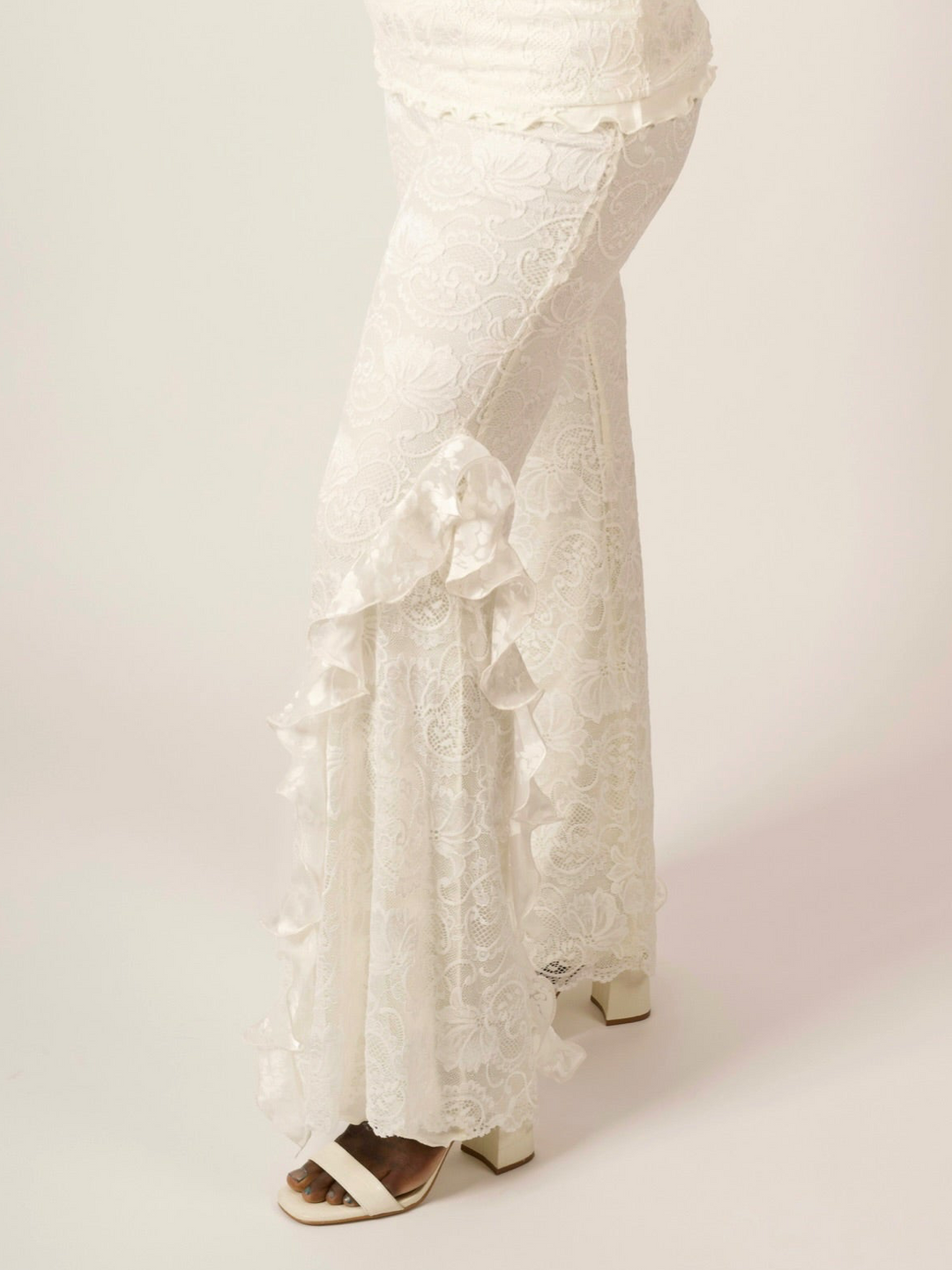 Pat Dahnke Luxury Ivory Lace Flare Leg Leggings