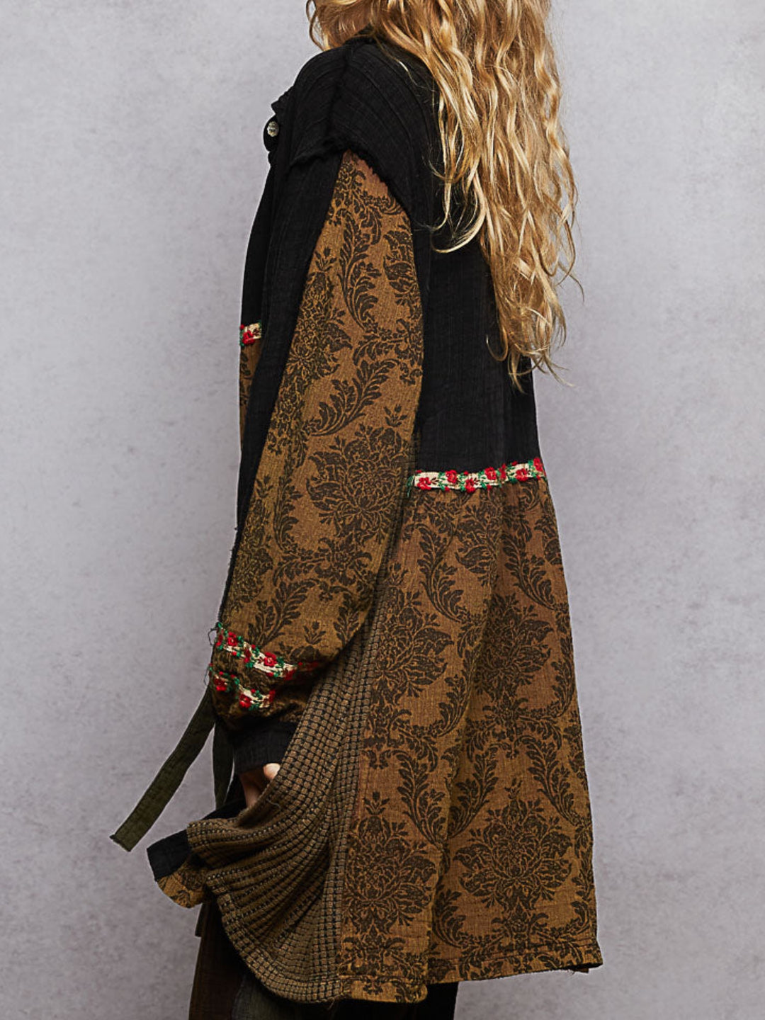 POL Vivienne Majestic Bloom Long Jacket