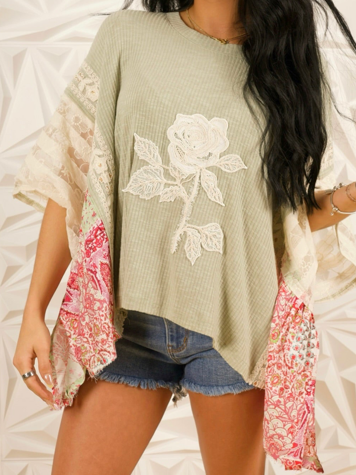 POL Isabel Embroidered Boho Knit Oversized Top