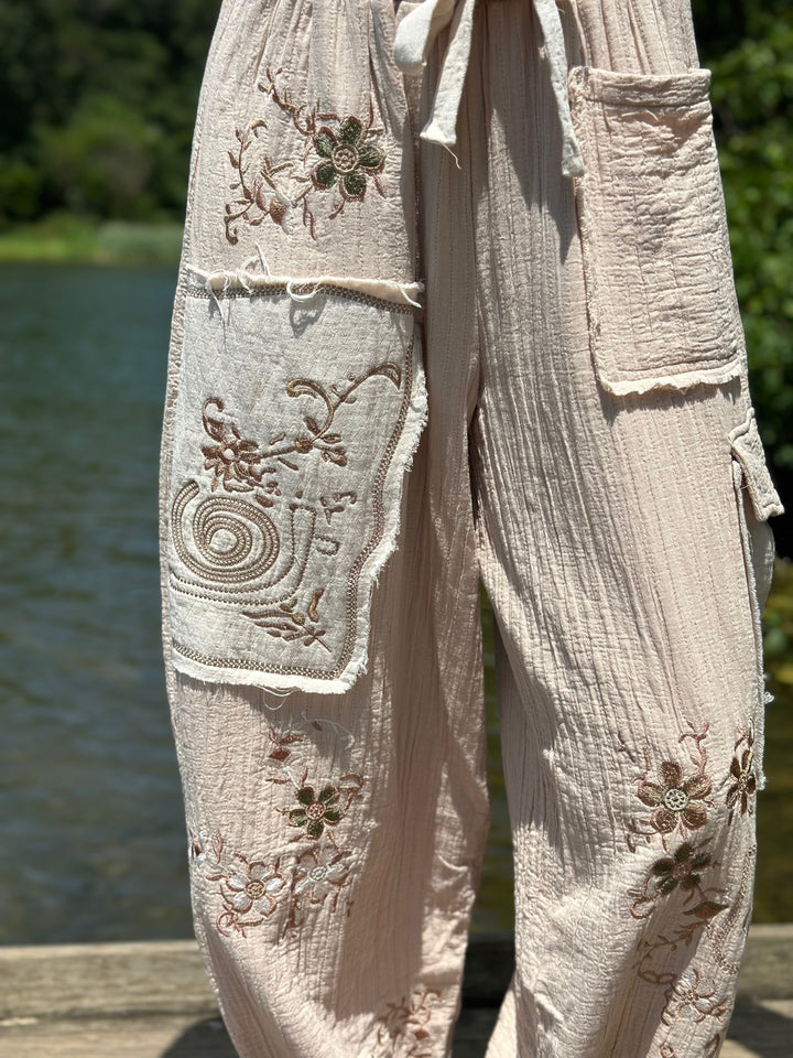 POL Floral Finesse Boho Pants