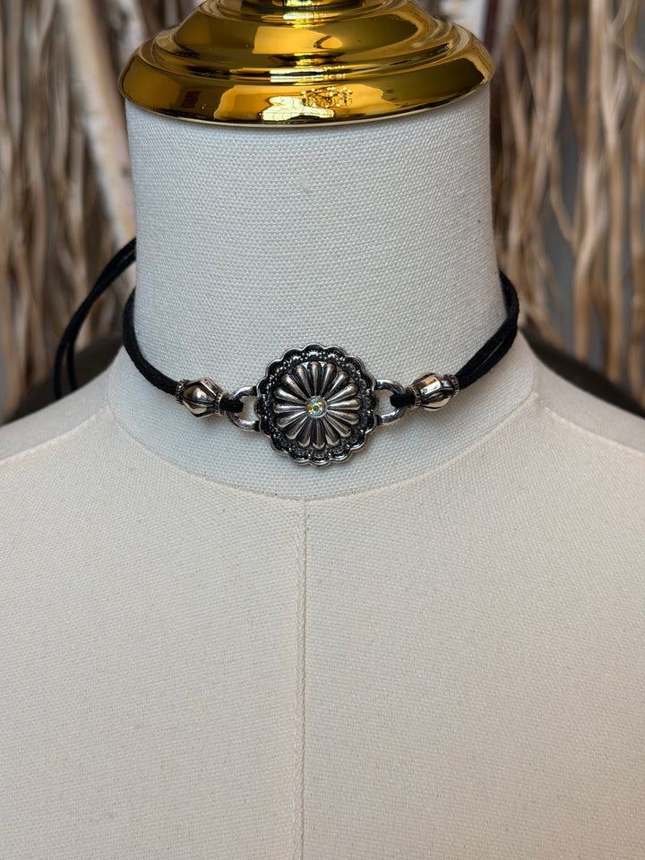 Western Floral Concho Choker Necklace