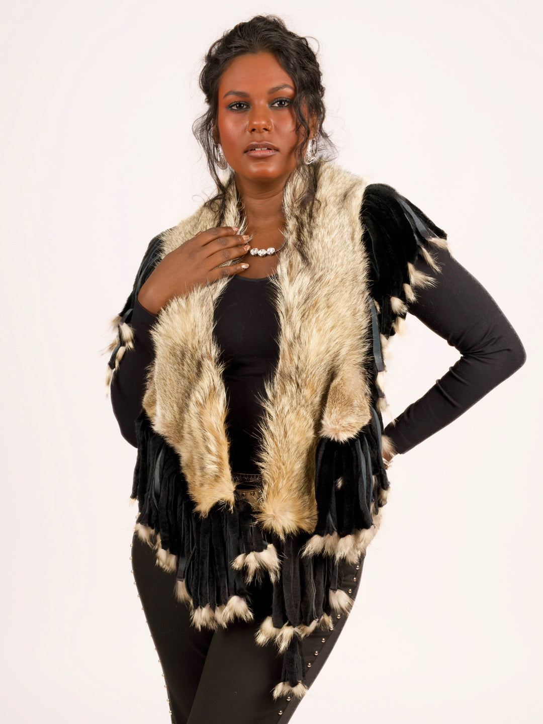 Natural Coyote Fur Collar with Rabbit Fur Fringe