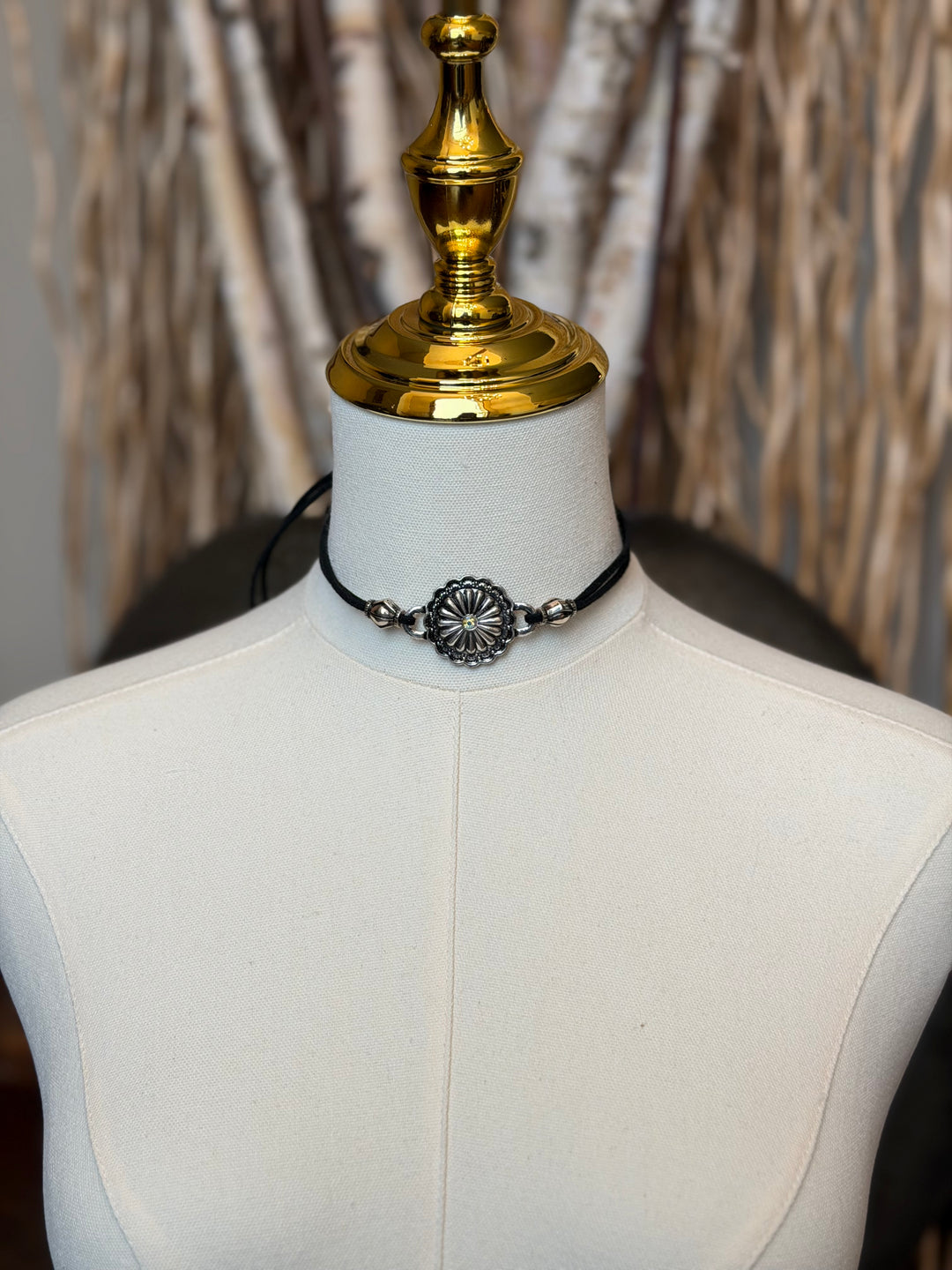 Western Floral Concho Choker Necklace