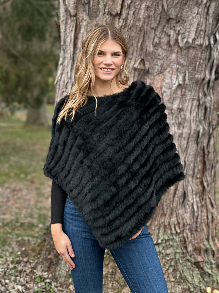 Black Knitted Rabbit Fur Poncho