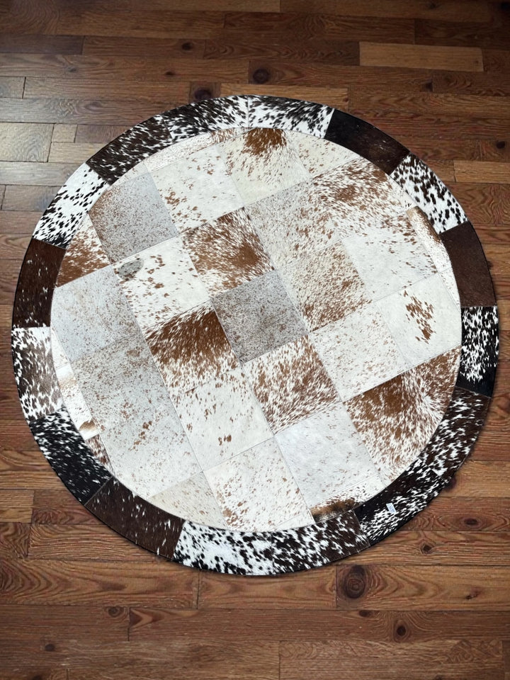 Premium Round Patchwork Cowhide Area Rug 4x4