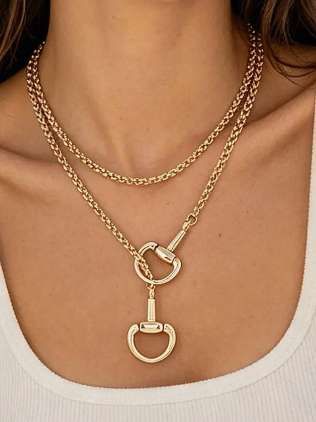 Polished Horse Bit Loop Box Chain Necklace